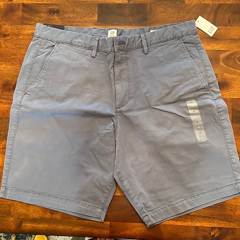 Gap men’s shorts